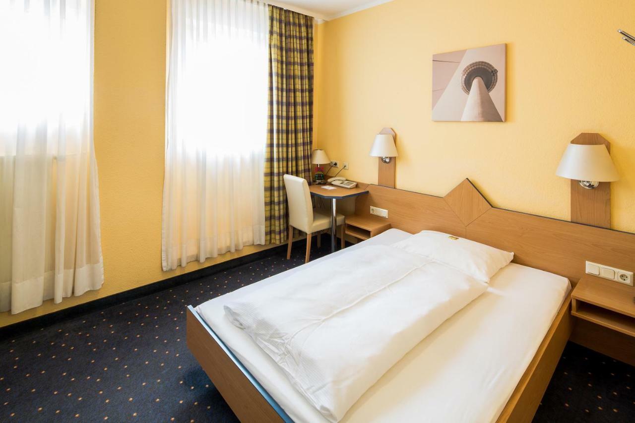 Central Hotel Мангейм Экстерьер фото