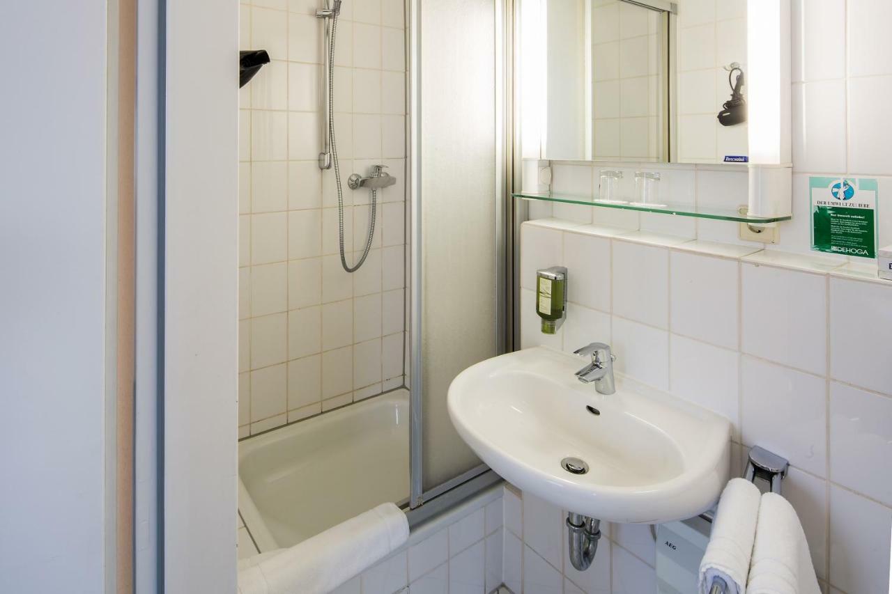 Central Hotel Мангейм Экстерьер фото
