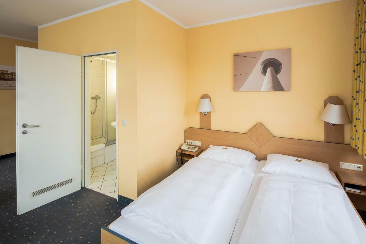 Central Hotel Мангейм Экстерьер фото