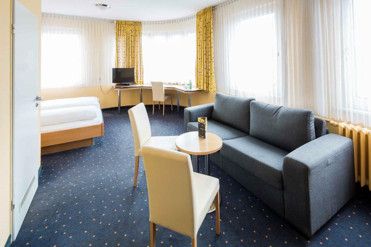 Central Hotel Мангейм Экстерьер фото